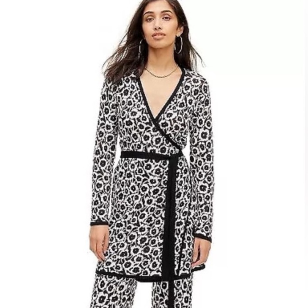 Diane Von Furstenberg for Target Poppy Wrap Sweater Dress NWT